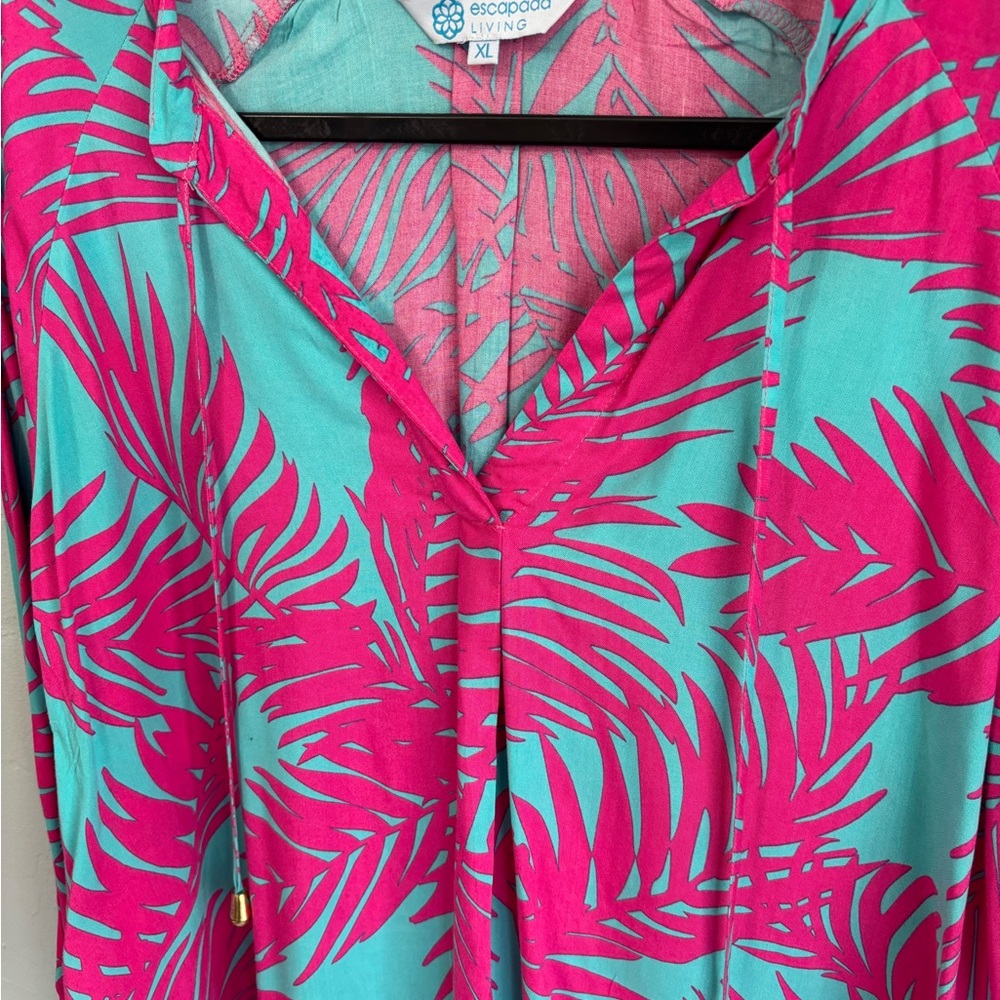 escapada Teal & Pink Tropical V-Neck Long Sleeve Top